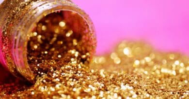 como remover glitter