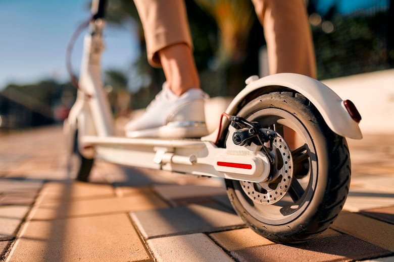4 melhores modelos de patinete elétrico infantil da Amazon; confira valores e como escolher